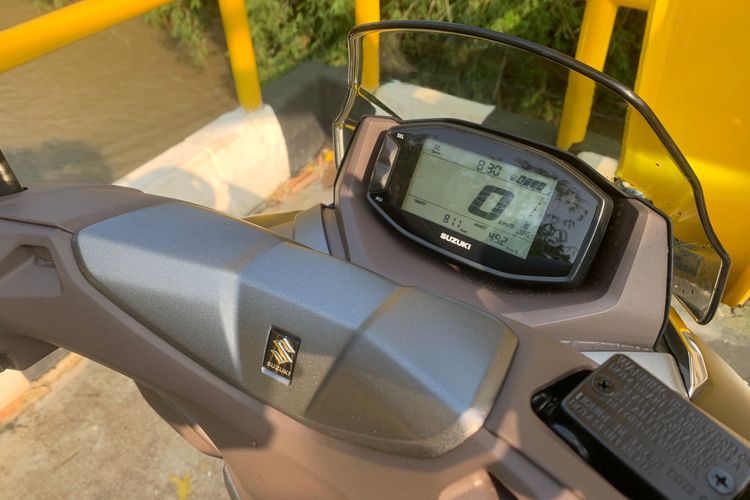 Test ride Suzuki Burgman Street 125EX