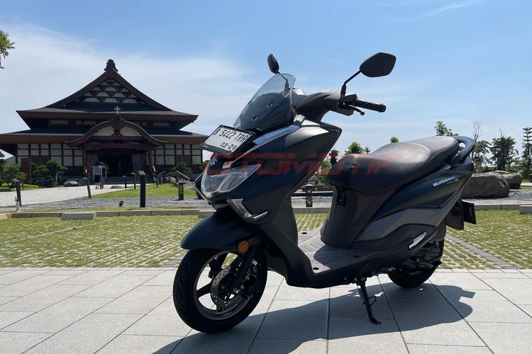 Tes Lengkap Burgman Street 125EX, dari Desain sampai Biaya Kepemilikan