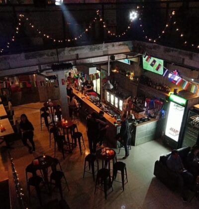 top 10+ bar di jakarta selatan yang paling cozy dan fun