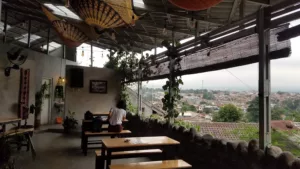 top 10+ cafe di bogor yang punya view bagus dan instagramable