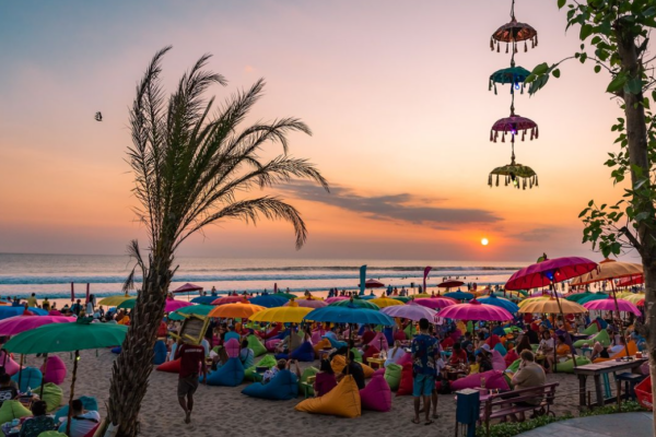 top 10+ cafe di seminyak yang recommended dan instagramable