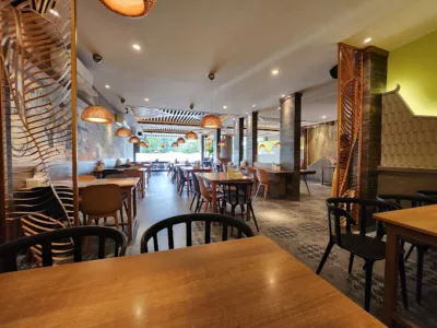top 10+ rekomendasi restoran di jakarta barat yang hits, bikin balik lagi!