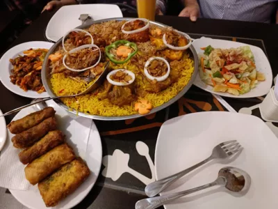 top 10+ restoran di jakarta timur, cocok bawa teman hingga keluarga