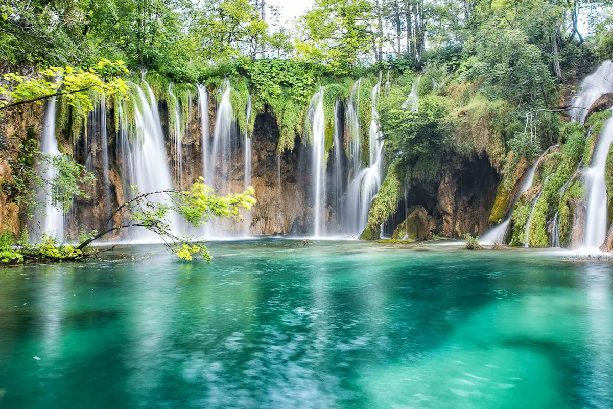 top 10+ tempat wisata terindah di dunia, ada indonesia?