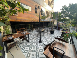 top 11+ pilihan cafe di tebet yang cocok untuk hangout pulang kerja