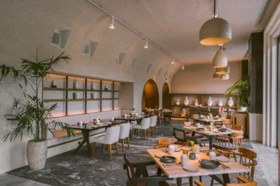 top 11+ restoran di bali yang hits dan enak makanannya