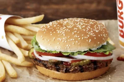 top 12+ burger jakarta terfavorit yang pattynya juicy abis!