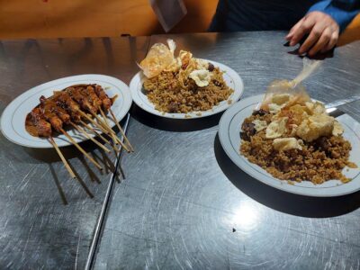 top 12+ pilihan kuliner malam di jakarta yang paling hits