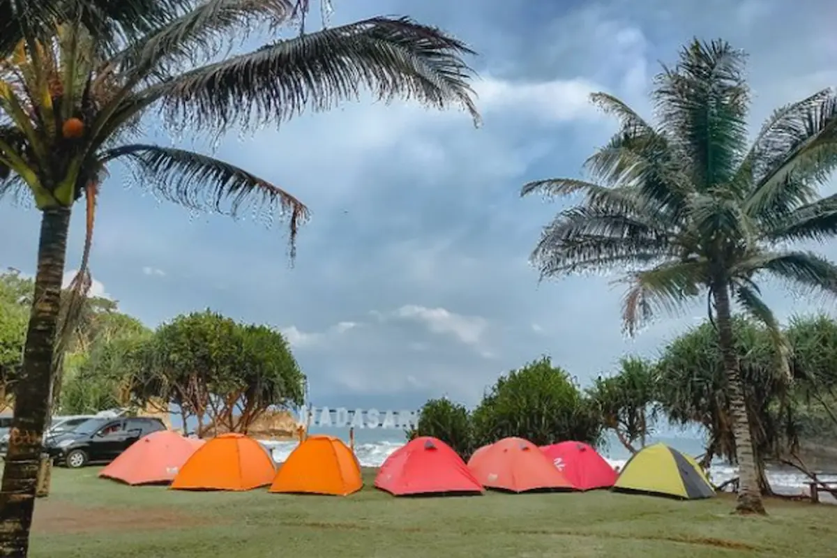 top 12+ tips camping di pantai madasari yang indah