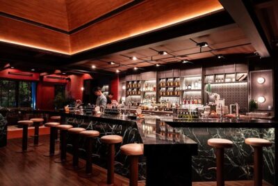 top 13+ pilihan bar di jakarta yang paling cozy untuk hangout