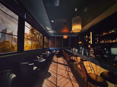 top 13+ pilihan bar di jakarta yang paling cozy untuk hangout