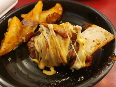 top 15+ ayam goreng jakarta yang enak dan juicy pol