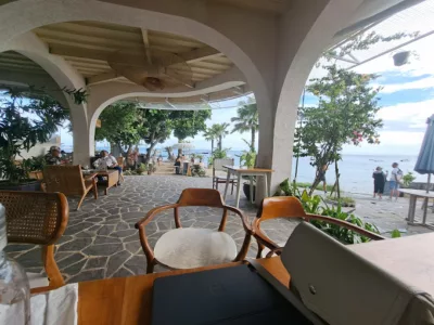 top 15+ rekomendasi cafe di bali yang ngehits dan jadi incaran turis