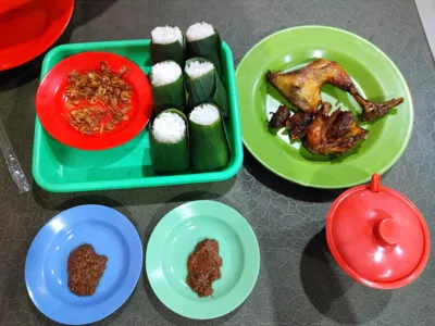 top 15+ rekomendasi nasi uduk jakarta yang paling enak