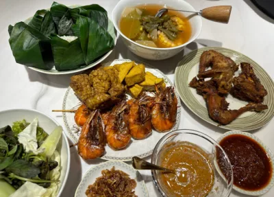 top 15+ rekomendasi nasi uduk jakarta yang paling enak