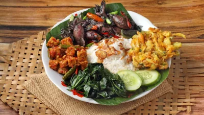 top 15+ rekomendasi nasi uduk jakarta yang paling enak