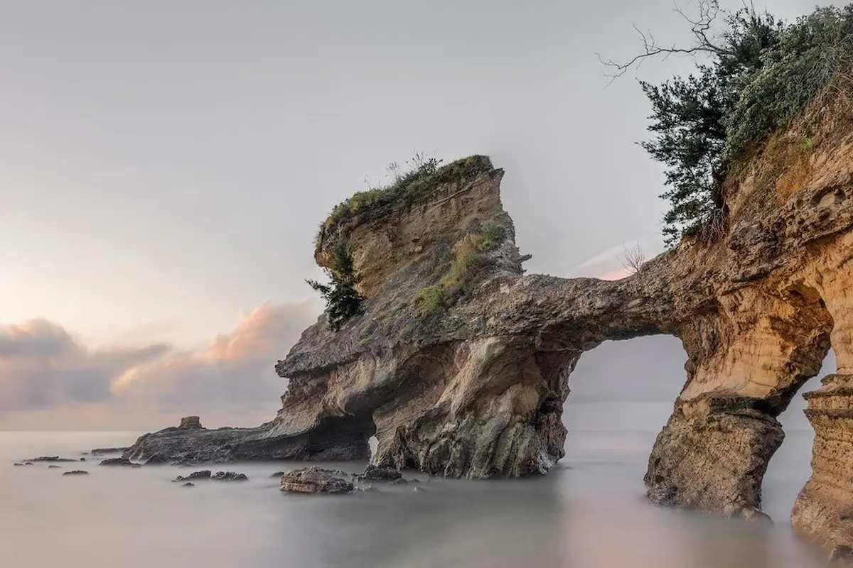 top 15+ rekomendasi pantai di sumba yang indah dan wajib kamu kunjungi