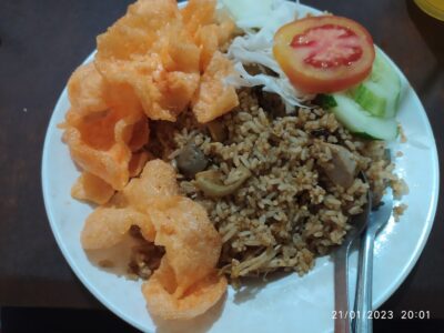 top 17+ tempat makan nasi goreng jakarta yang gak pernah sepi