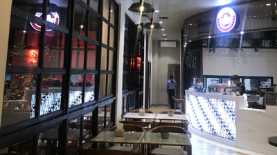 top 21+ cafe di jakarta yang cocok buat nongkrong dan wfc!
