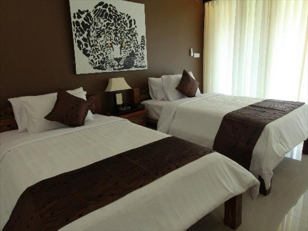 badung, bali, hotel, kuta, seminyak, top 4+ hotel terbaik di seminyak bali dengan harga terjangkau, 1. Bali Bee House Kerobokan, 2. The Agung Residence, 3. Van Mandri Guest House, 4. Spunky Premiere Kuta