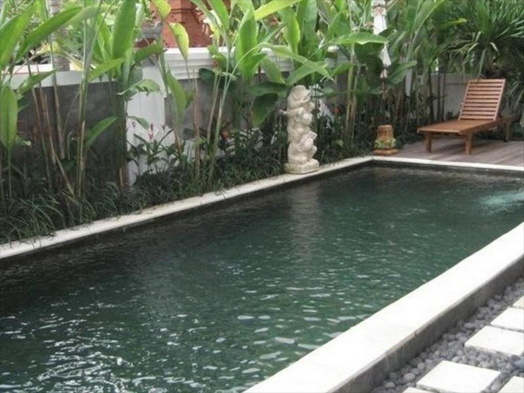 badung, bali, hotel, kuta, seminyak, top 4+ hotel terbaik di seminyak bali dengan harga terjangkau, 1. Bali Bee House Kerobokan, 2. The Agung Residence, 3. Van Mandri Guest House, 4. Spunky Premiere Kuta