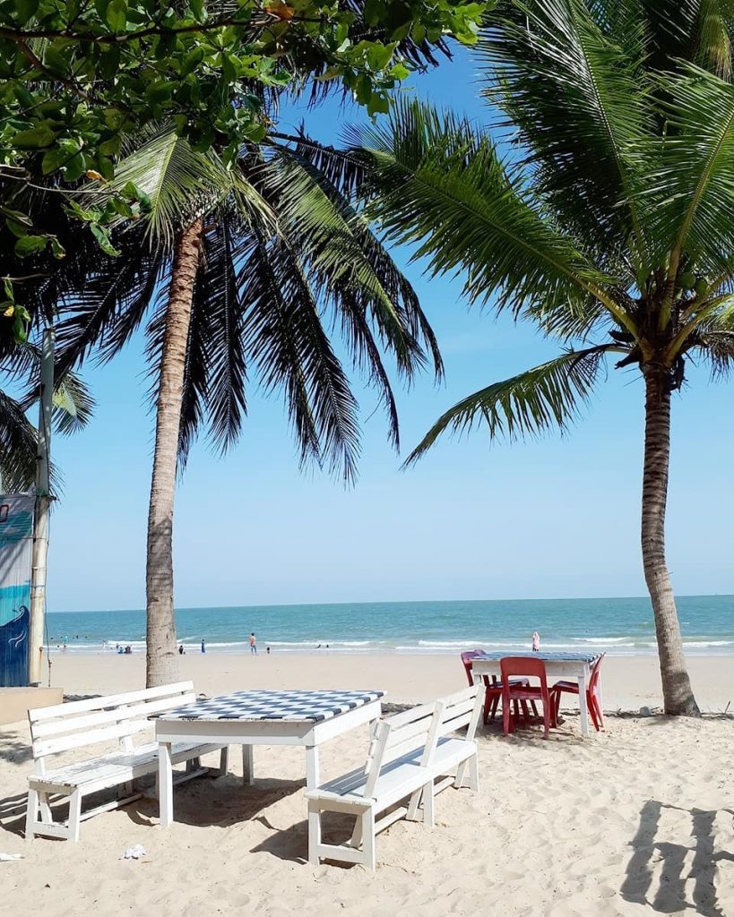 balikpapan, kalimantan timur, top 4+ wisata pantai di balikpapan yang indah dan cantik, 1. Pantai Melawai, 2. Pantai Lamaru, 3. Pantai Kemala, 4. Pantai Manggar Segara Sari