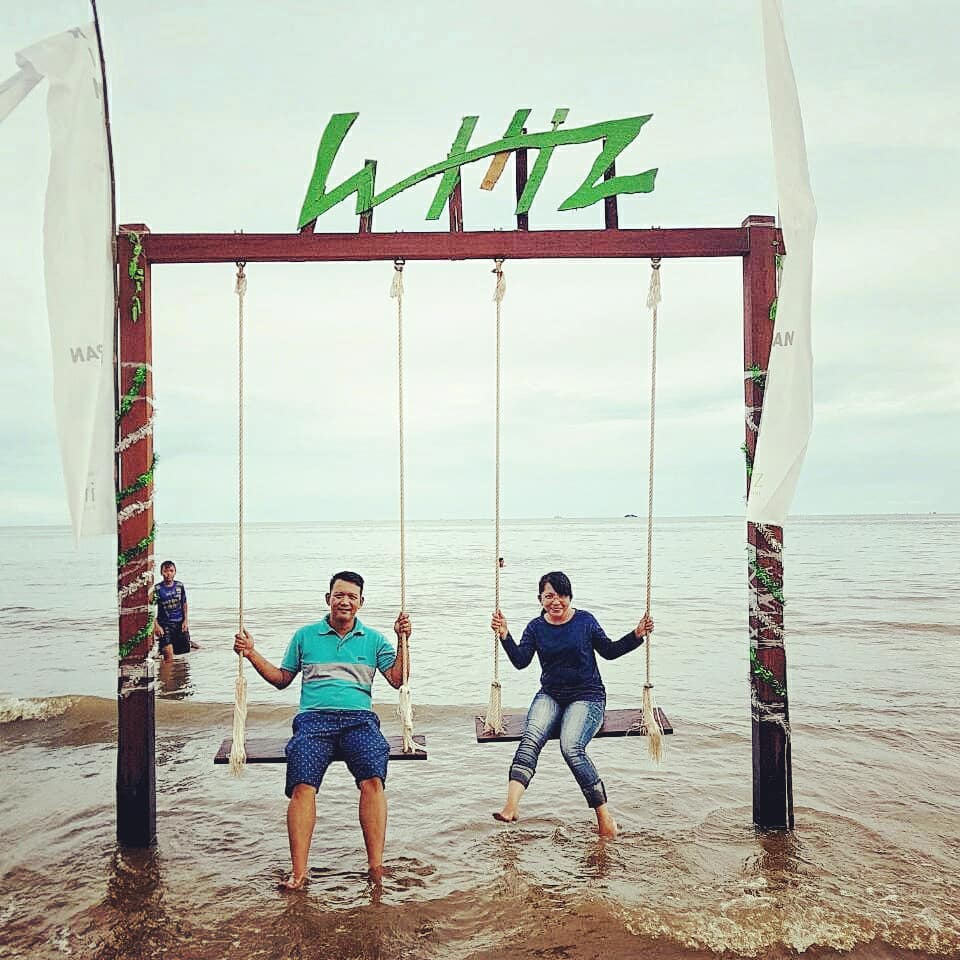 balikpapan, kalimantan timur, top 4+ wisata pantai di balikpapan yang indah dan cantik, 1. Pantai Melawai, 2. Pantai Lamaru, 3. Pantai Kemala, 4. Pantai Manggar Segara Sari