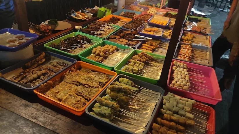Top 5+ Angkringan di Jakarta, Cocok untuk Nongkrong!