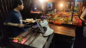 top 5+ angkringan di jakarta, cocok untuk nongkrong!