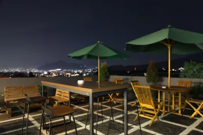 top 5+ cafe di cicalengka, tempatnya asyik semua!, 1. STRI F , 2. Teras Luhur Cafe &amp; Villa, 3. Senandung Sore Coffee and Nature, 4. Boemi Fals, 5. Coffee Holidays
