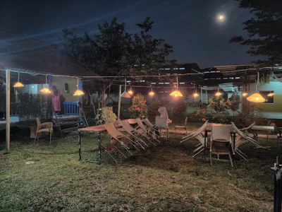 top 5+ cafe di ujung berung, cocok buat nongkrong dan seru-seruan!, 1. BaseCamp Cafe di Ujung Berung, 2. Koffie Kawan Coffee Living, 3. U-Berkopi, 4. D’Edge Coffee, 5. Roempi Coffee