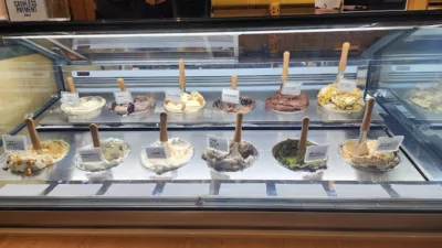top 5+ cafe gelato bsd yang enak, cocok buat nongkrong!, 1. Vivoli Gelato, 2. Latteria Gelato, 3. Artisa Gelato x Seravelle, 4. Capitano Gelato, 5. Vilo Gelato BSD