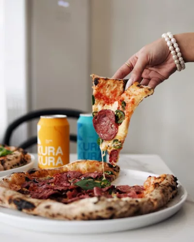 top 5+ pizza di bali yang hits dan authentic!, 1. Bande Nere Pizza, 2. Wild Habit Pizza, 3. Crispy Pizza Seminyak, 4. Angelo’s Pizza, 5. Pizzaria