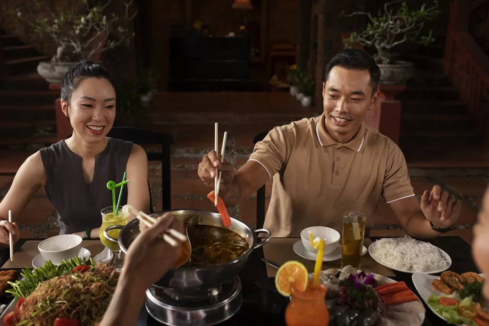 Top 5+ Restoran Keluarga di Jakarta Timur, Pilihan Makanannya Beragam!