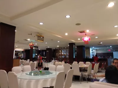 top 5+ restoran keluarga di jakarta utara, makanan enak!, 1. Saung Gandasari, 2. Family Ria – Sunter, 3. Warung Bu Kris, 4. Umaqita PIK, 5. Dapur Jum