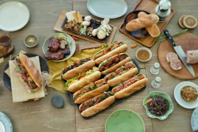 top 5+ restoran vietnam di bali, authentic dan nyaman!, 1. MeVui Vietnam Kitchen, 2. Xich Lo Kerobokan, 3. Bo &amp; Bun, 4. Saigon Cafe Sanur, 5. PHO House Bali