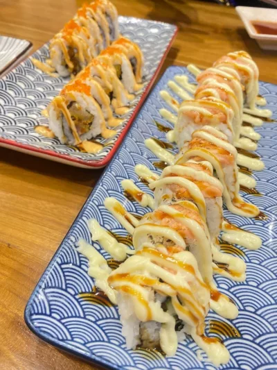 top 5+ sushi di bekasi, enak dan recommended!, 1. Genki Sushi Summarecon Bekasi, 2. Sushi Go! Summarecon Mall Bekasi, 3. Tom Sushi Grand Galaxy Park, 4. Sushi Box, 5. Sushimas