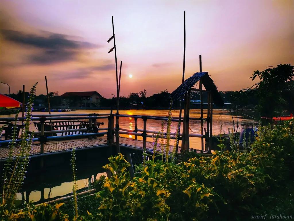 top 5+ tempat wisata bekasi dekat stasiun bekasi, pernah ke sini?