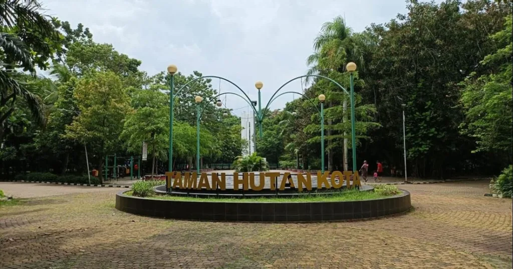 Top 5+ Tempat Wisata Bekasi Dekat Stasiun Bekasi, Pernah ke Sini?