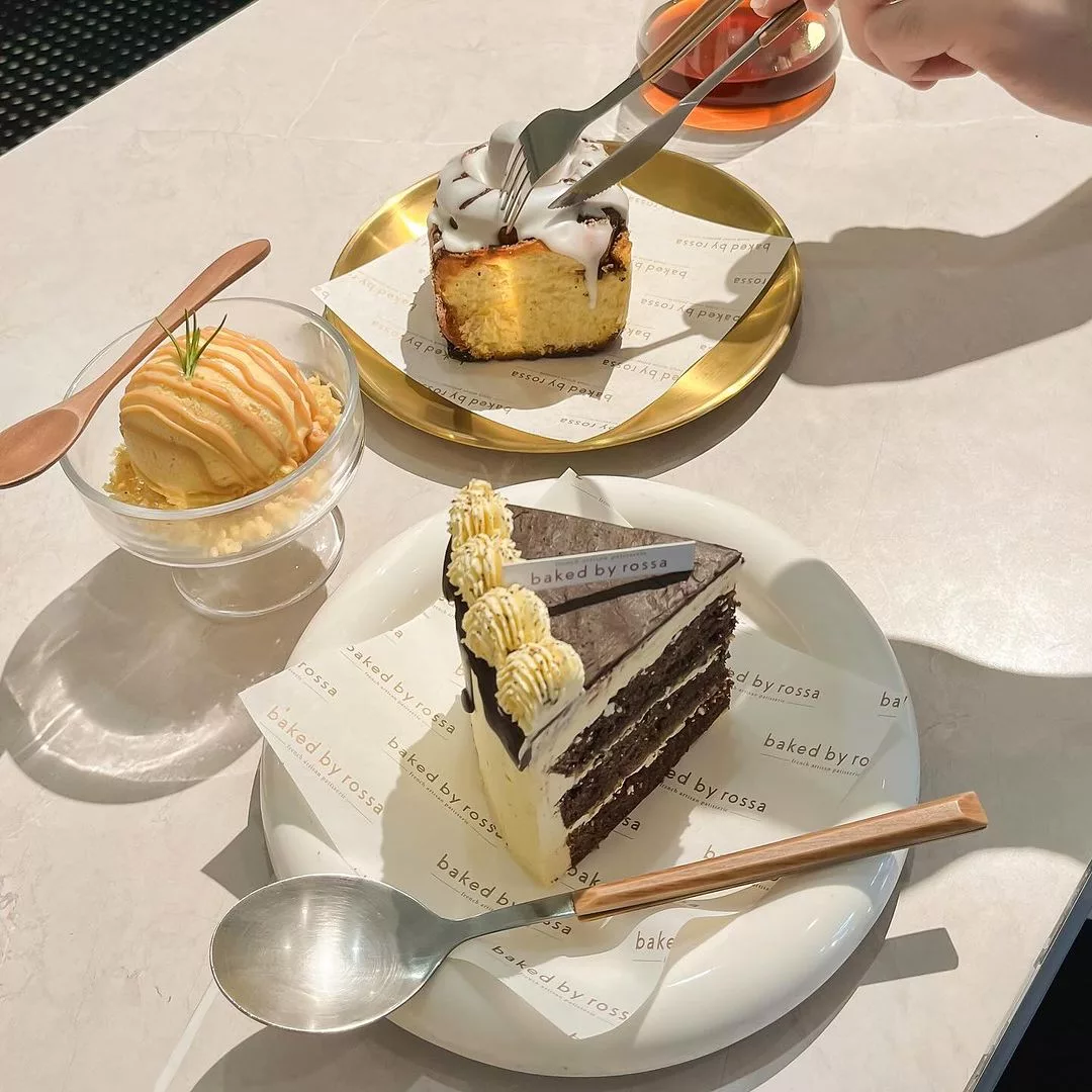 Top 6+ Cafe Dessert di Surabaya, Cozy dan Cantik!