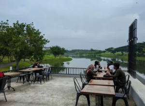 top 6+ cafe di bsb semarang dengan view bagus dan instagramable