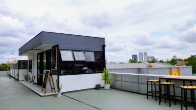 top 6+ cafe rooftop di medan dengan view cantik