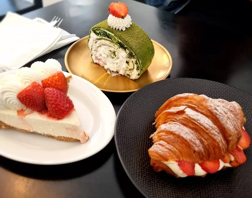 Top 6+ Croissant Enak di Bali, Rasanya The Best!