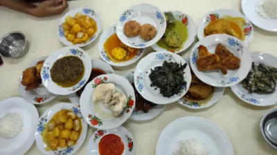 top 6+ nasi padang jakarta pusat terenak, ini harganya