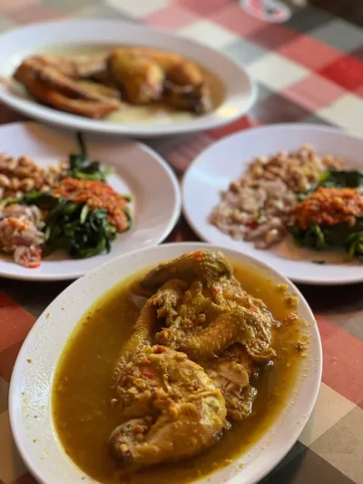top 6+ rekomendasi ayam betutu di bali, dijamin authentic!