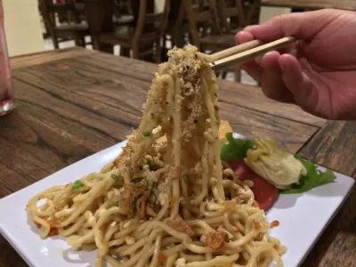 top 6+ rekomendasi bakmi enak di bali, rasanya tak ada duanya!