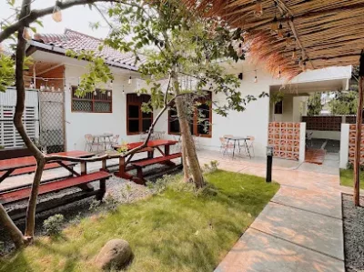 top 6+ rekomendasi cafe di jatiwaringin yang instagrammable dan nyaman