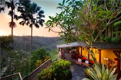 top 6+ rekomendasi tempat dinner romantis di bali bareng pasangan!