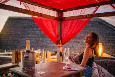 top 6+ rekomendasi tempat dinner romantis di bali bareng pasangan!
