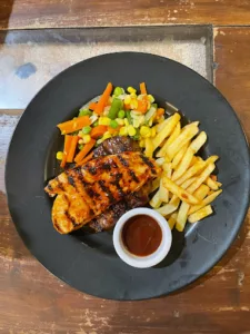 top 6+ restoran steak di bali yang enak, mulai dari murah sampai mewah